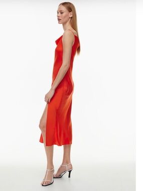 Aritzia Babaton Fonda dress in Cherry Red sz M
